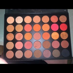 Morphe 35O2 Palette
